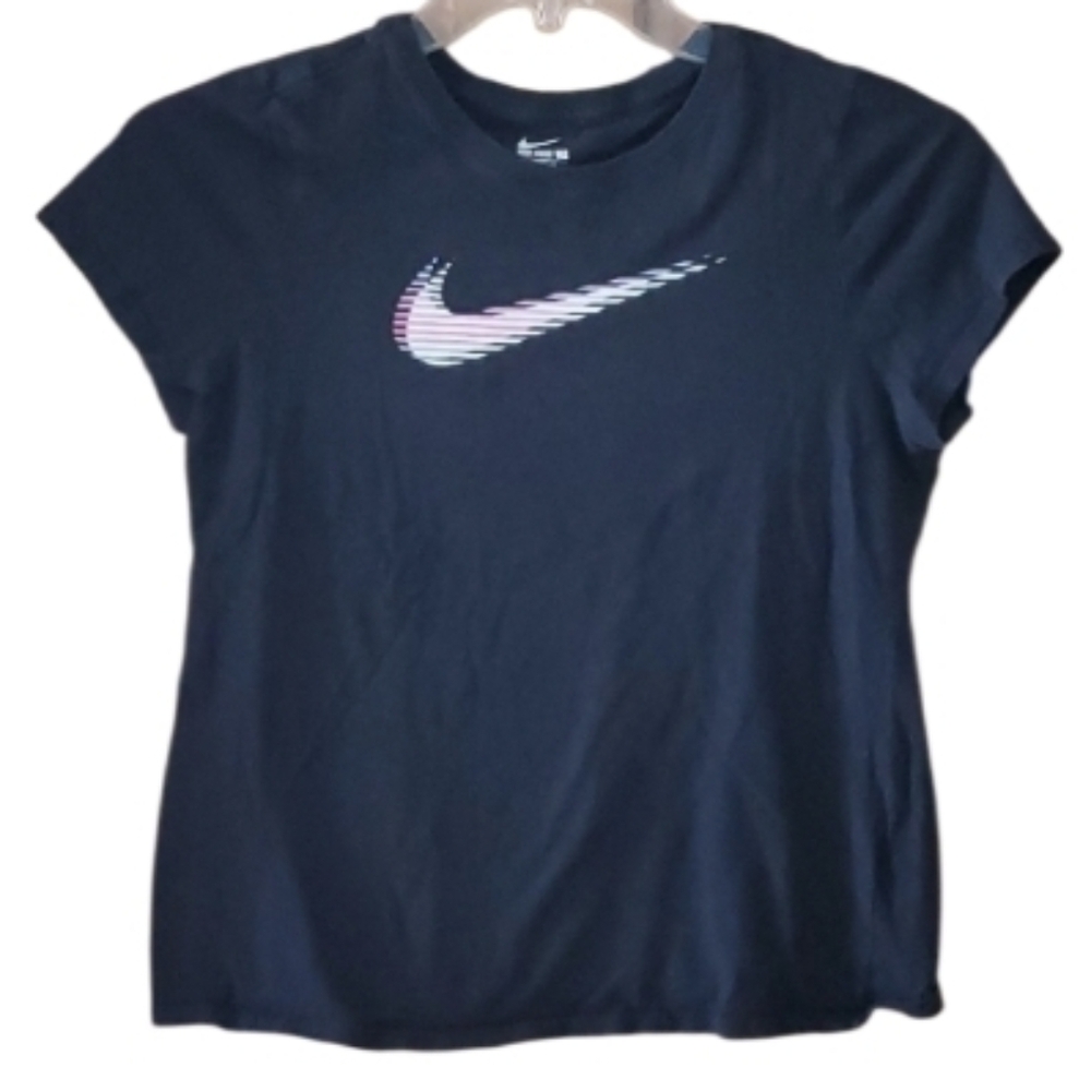 Nike Athletic Cut Black Short Sleeve Tee With Pink Swoosh Girls Size XL